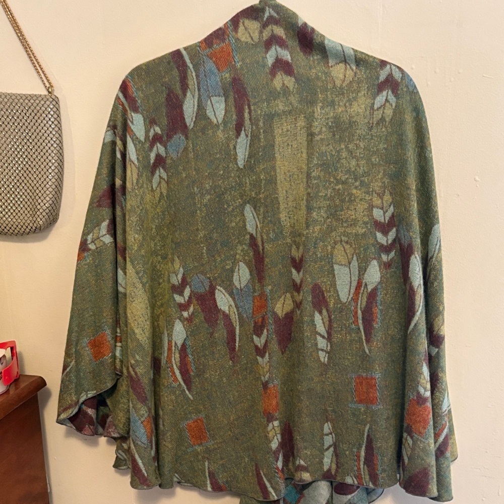 Cashmere Abstract Print Shawl in Mint, Teal & Berry - Picture 6 of 6